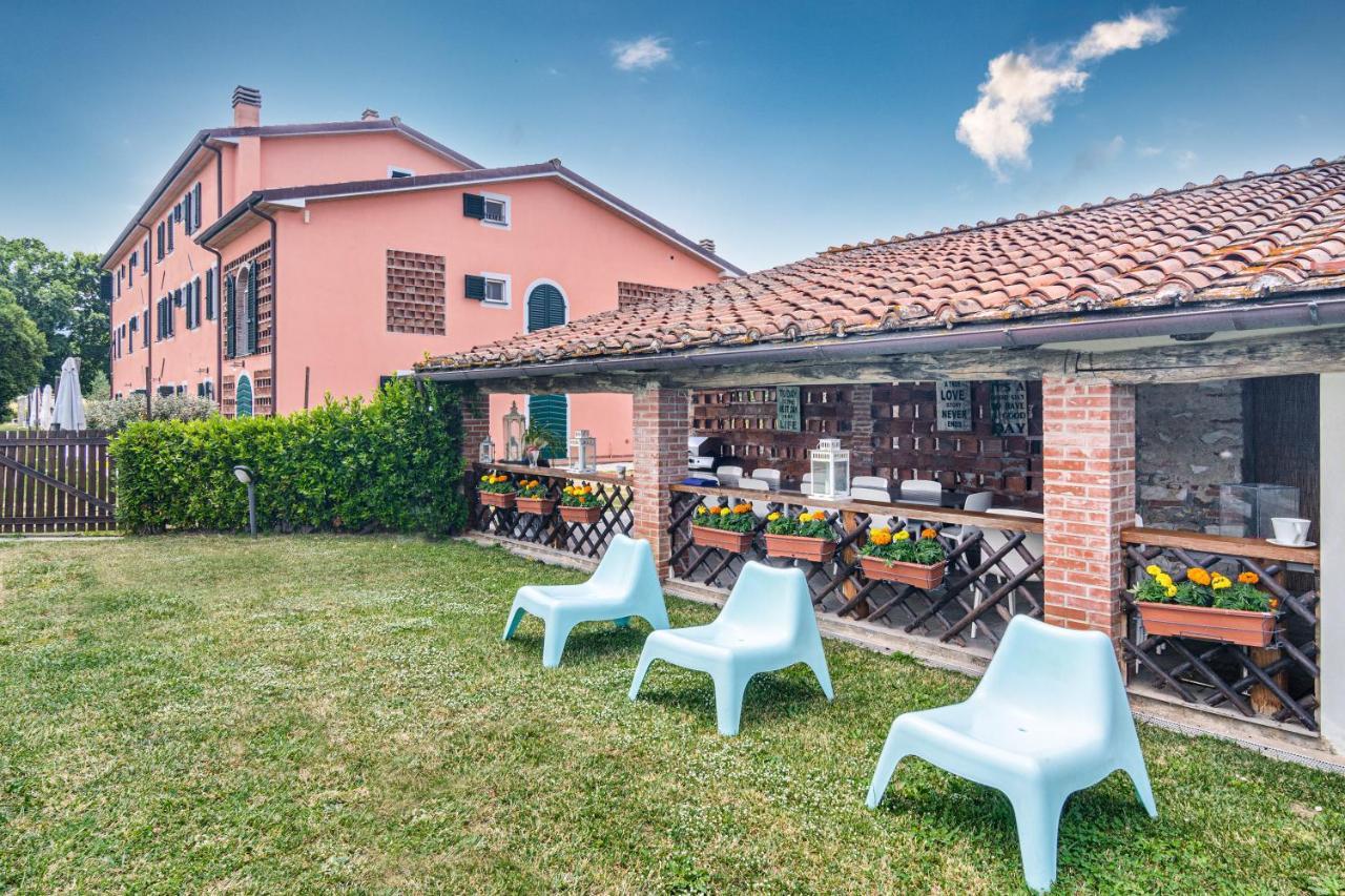 Tenuta San Giovanni Lucca Aparthotel Exterior foto